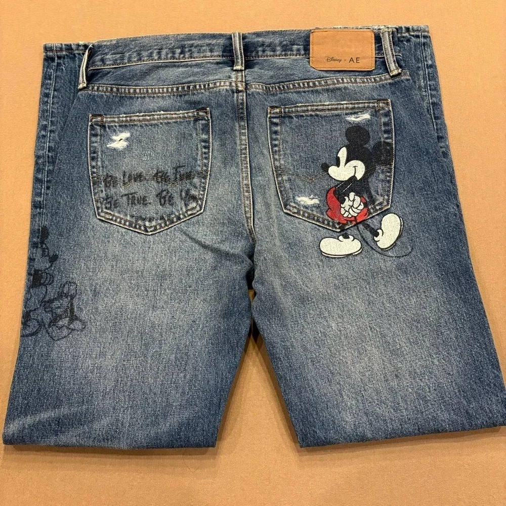 American Eagle x Disney Slim Fit Distressed Jeans Size 29 New With Tag